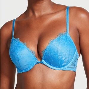 Victoria’s Secret Bobmbshell Rose Lace & Grommet Push-Up Bra New With Tags! 34D